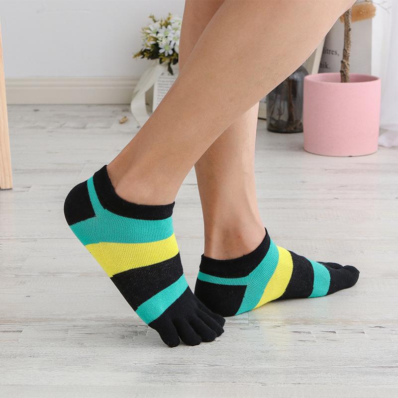 Casual 5 Finger Socks Man Cotton Striped Patchwork Young Fashion Shallow Mouth No Show Invisible 5 Finger Happy Socks Summer
