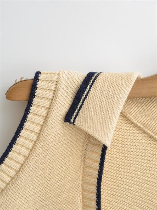 Women's Retro Color-Block Knit Vest: College Style, Polo Collar, Slim Fit, Elegant Camisole Layer