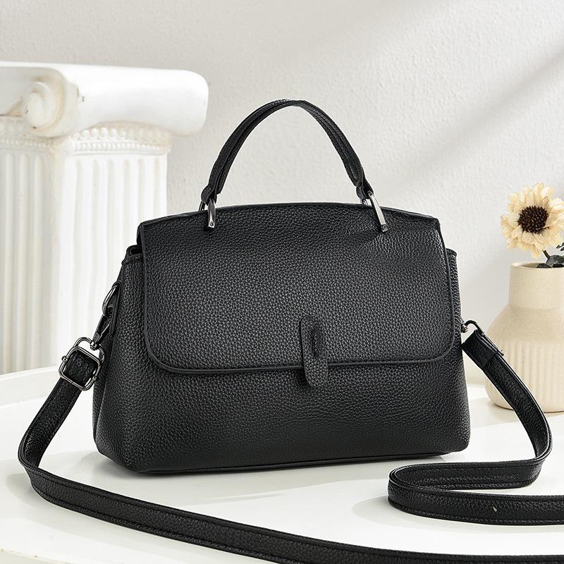 Senior sense of large capacity soft and durable fashion exquisite new light luxury commuting shoulder slanting cross handbag
