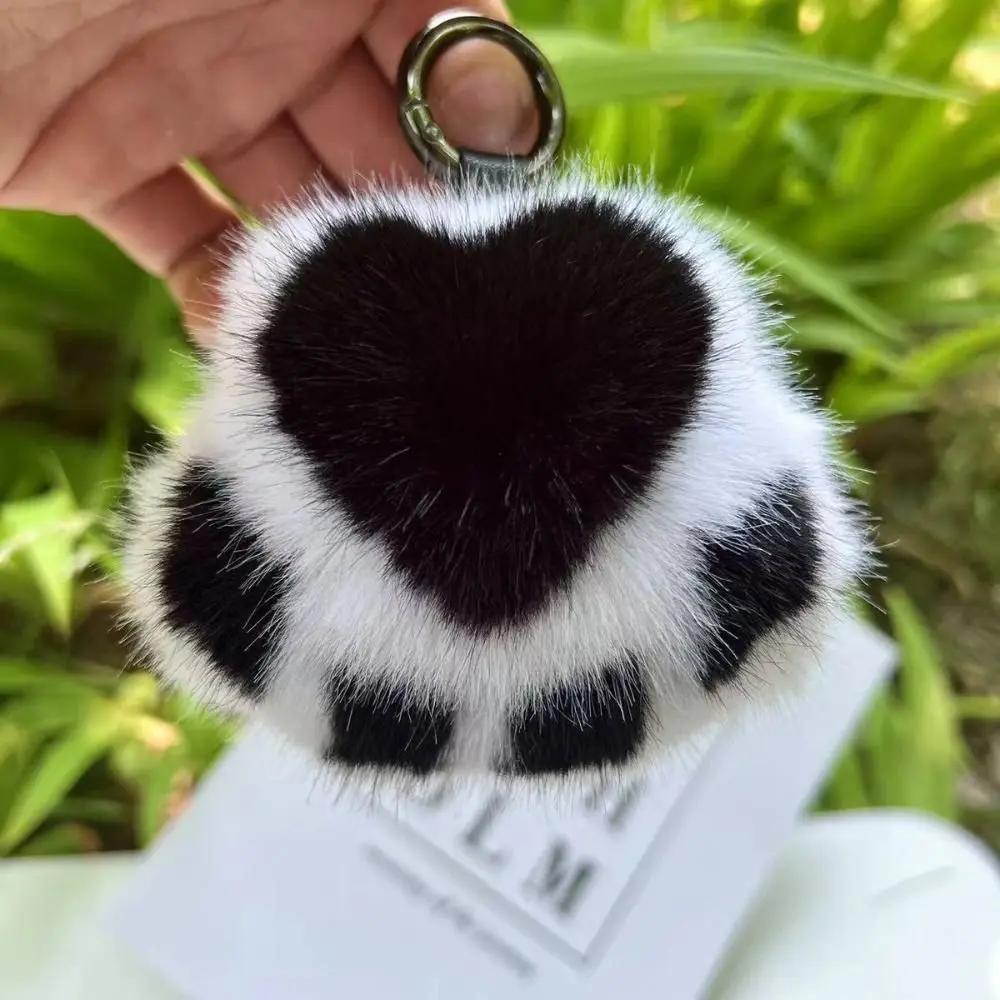 Cat Paw Pendant Keychain Fluffy Kawaii Faux Fur Keychain Kid Gift Charm Plush Toy Key Ring Backpack Car Key Pendant