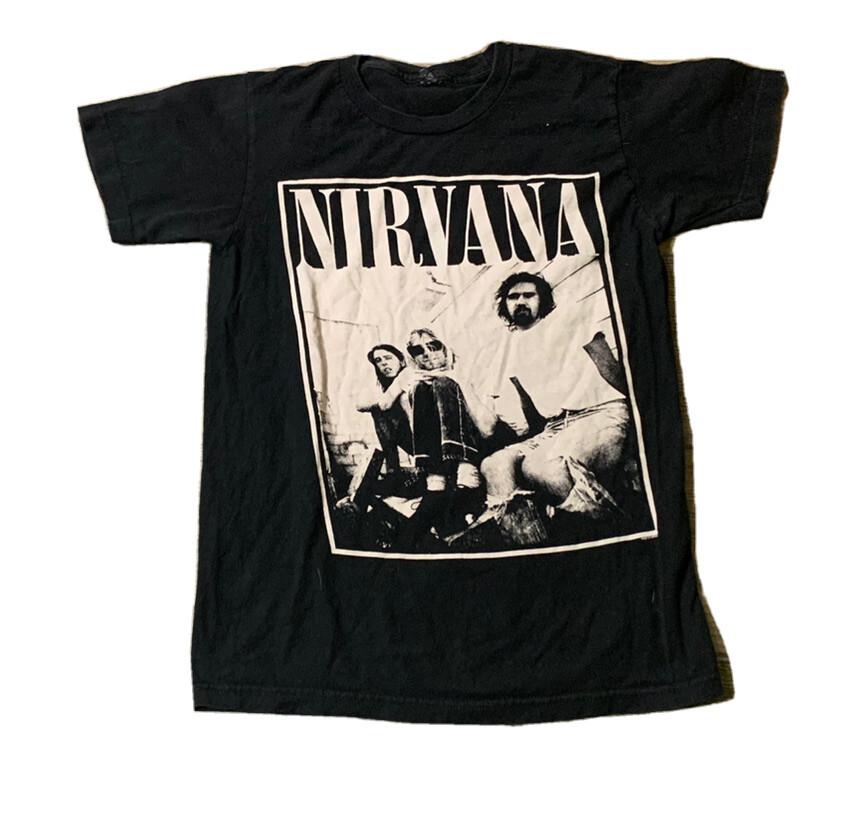 26 Nirvana 2013 Band T Shirt Size Small Unisex T-Shirt XXXXL