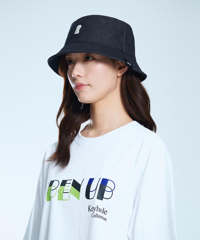 Sekeonmonollogeu Keyhole Signature Logo Bucket Hat Indigo Seac002Indigo
