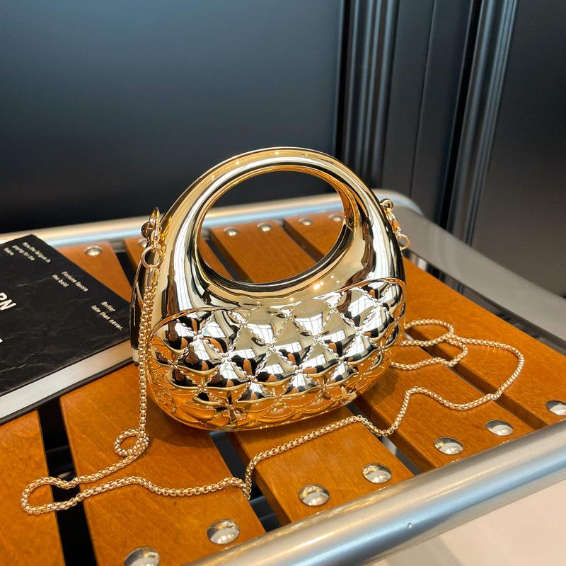 Acrylic rhombus chain messenger bag women's 2025 banquet bag goose egg handbag from 50 pieces does not match the chain
