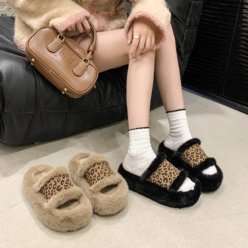 Fashion Leopard Female Shoes Womens Slippers Outdoor Heeled Mules Luxury Slides Rubber Flip Flops Fur Sliders Platform Low Hot Selling