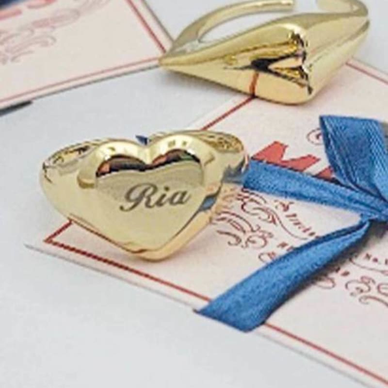 ollia lovely engraved guard ring