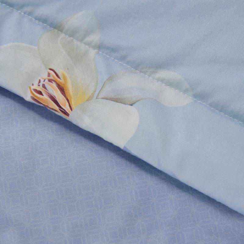 Mercure Home Textiles Soft Blue Iris Theanine Cotton Summer Quilt