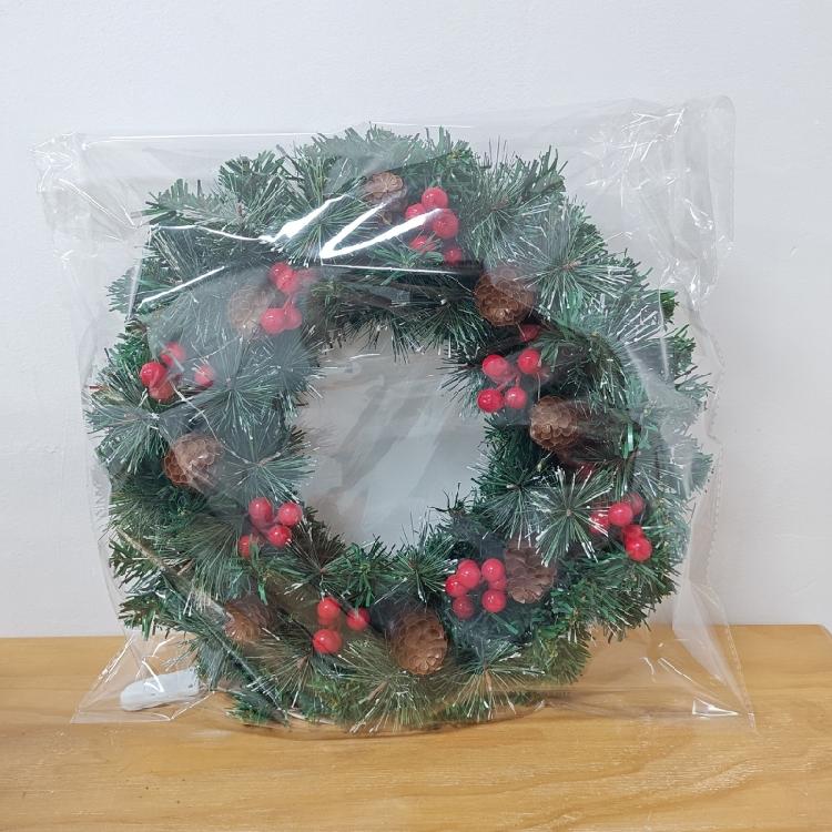 Weihnachtskranz Dekorationen für Haustür mit Beeren Tannenzapfen Kiefernnadel Türkranz für Zuhause Wand Fenster Veranda