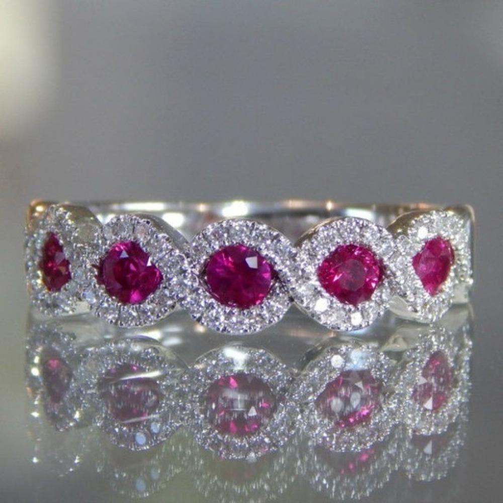 

Vintage Style Emerald Green Zircon Ring Micro Paved Ruby Wedding Band for Women no. 5 красный