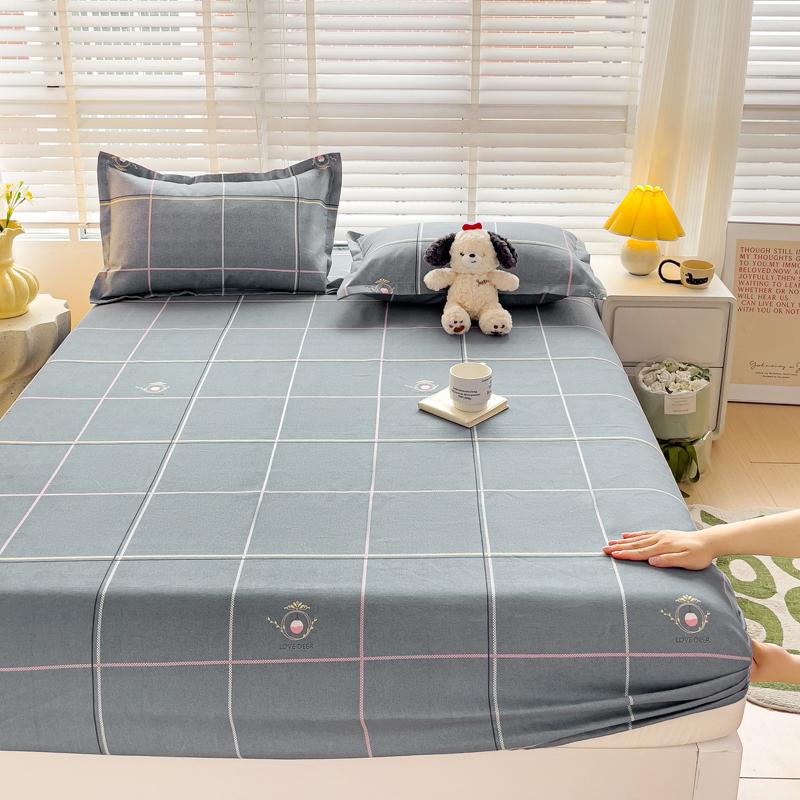 Romantic Love Bow Pattern Fitted Sheet Set Skin-friendly Breathable 3Pcs Mattress Cover with Elastic Band Queen Size Bedding Set