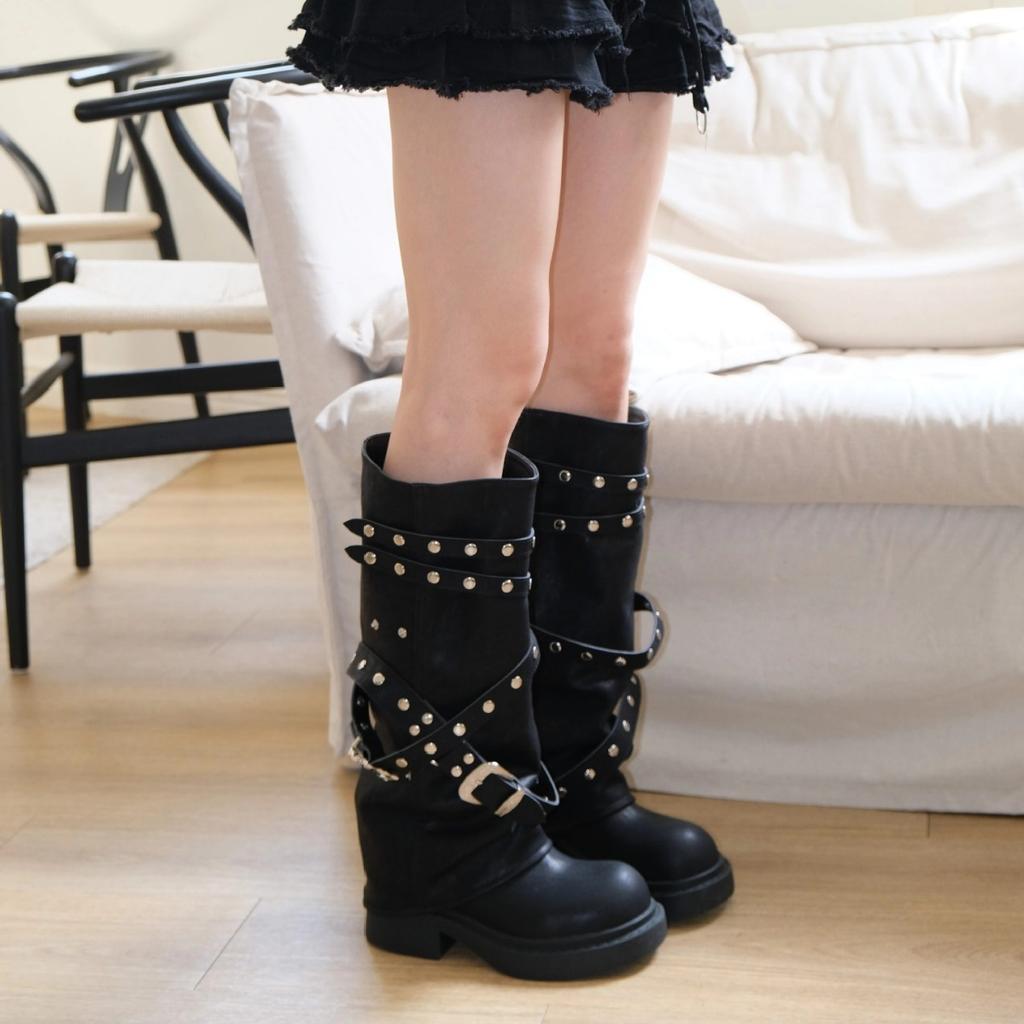 Women Platform Gothic Ankle Combat Boots Rivet Chain Wedges Punk Cosplay Zip Booties Autumn Winter Motorcycle Shoes