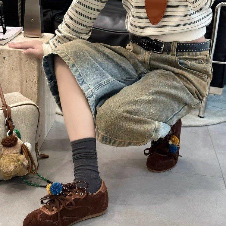 Pine cone new inner height increase retro soft-soled ballet training shoes 2025 new versatile breathable Forrest Gump board shoes women