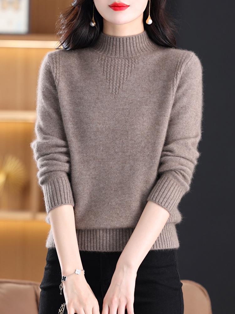 Women's 100% Wool Thick Knit Half-High Collar Winter Sweater for Middle-Aged and Elderly