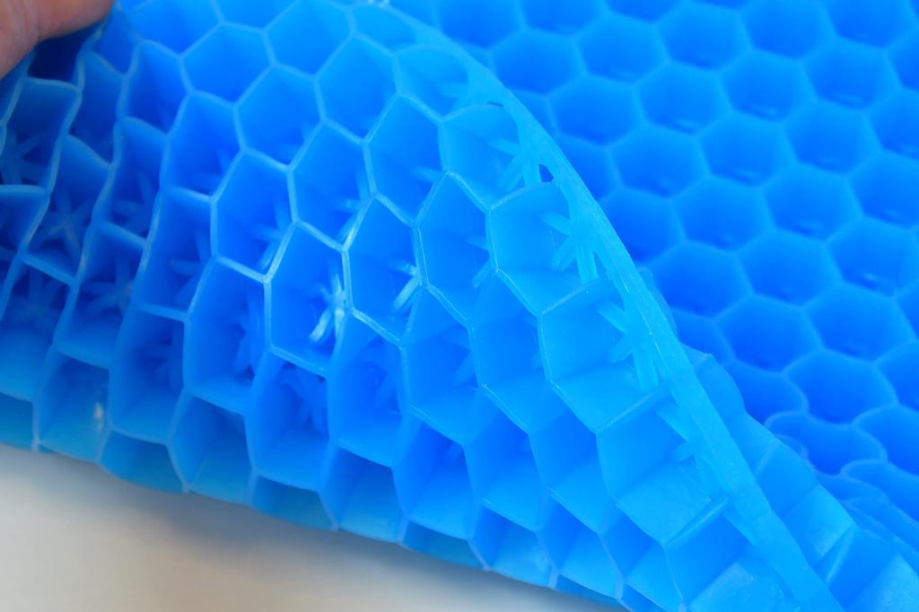 Marushin Chair Pad Miffy Miffy Face Seat Miffy Car Gel Cushion Day Birthday Present Gift 5865001800 (WH) Mother's