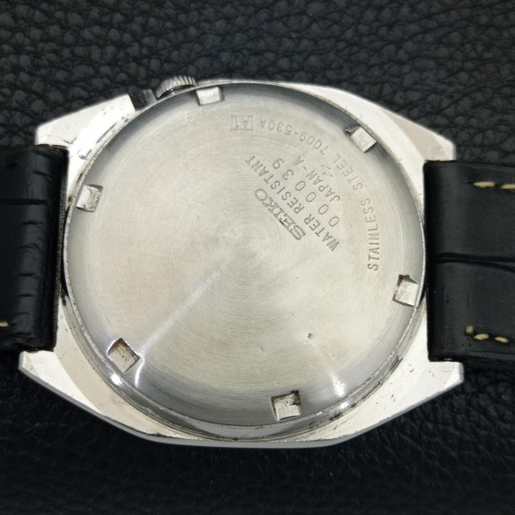 JAPAN VINTAGE SEIKO 5 AUTOMATIC 7019A MENS ARABIC WHITE DIAL WATCH A702441-5