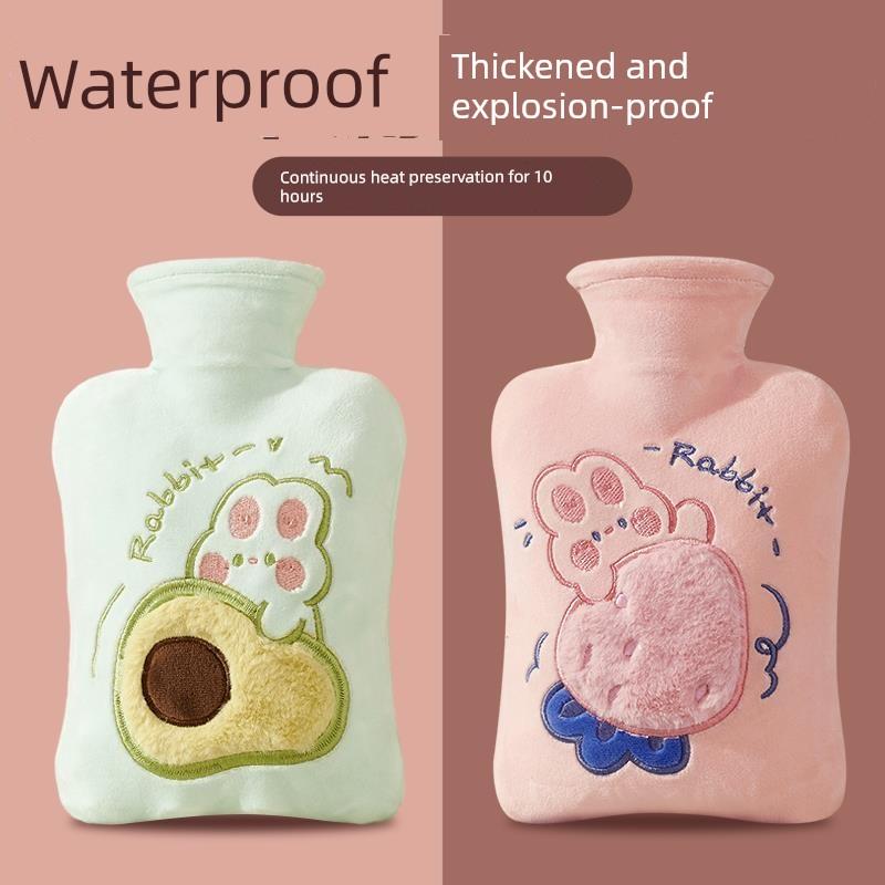 Hot Water Bottle, Water-Filled Warm Water Bag, Explosion-Proof, Large Size for Applying on the Stomach, Special for Girls during Their Period, Small