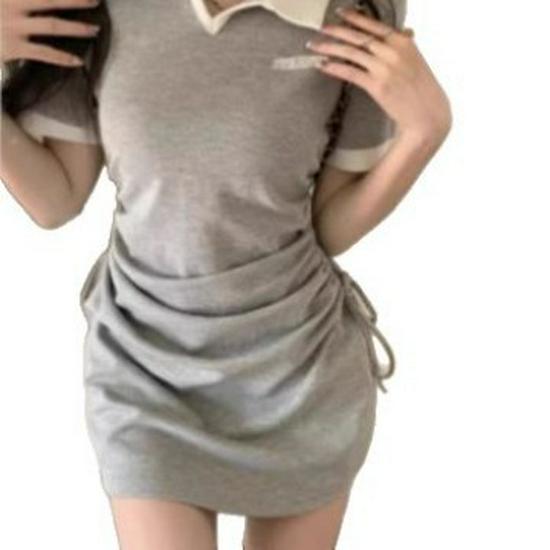 2025 Neues Sommer Slim Fit Französisches Design Polokragen Kleid für zierliche Frauen