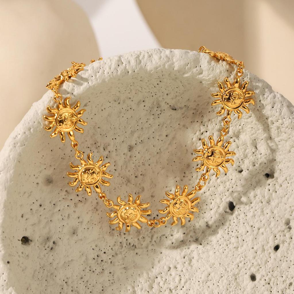 Cheville Luxueuse Exagérée Soleil en Acier Inoxydable pour une Déclaration de Mode Unique