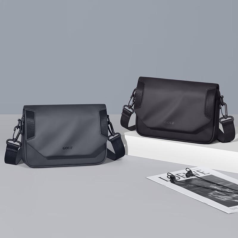 GOLF Men's Water-Repellent Crossbody Shoulder Bag