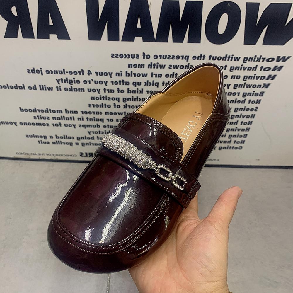 Fashion Women Loafers Plus Size Casual Women Shoes Female Flat Shoes Designer Women Mullers Patent Leather Rhiestones Shoes