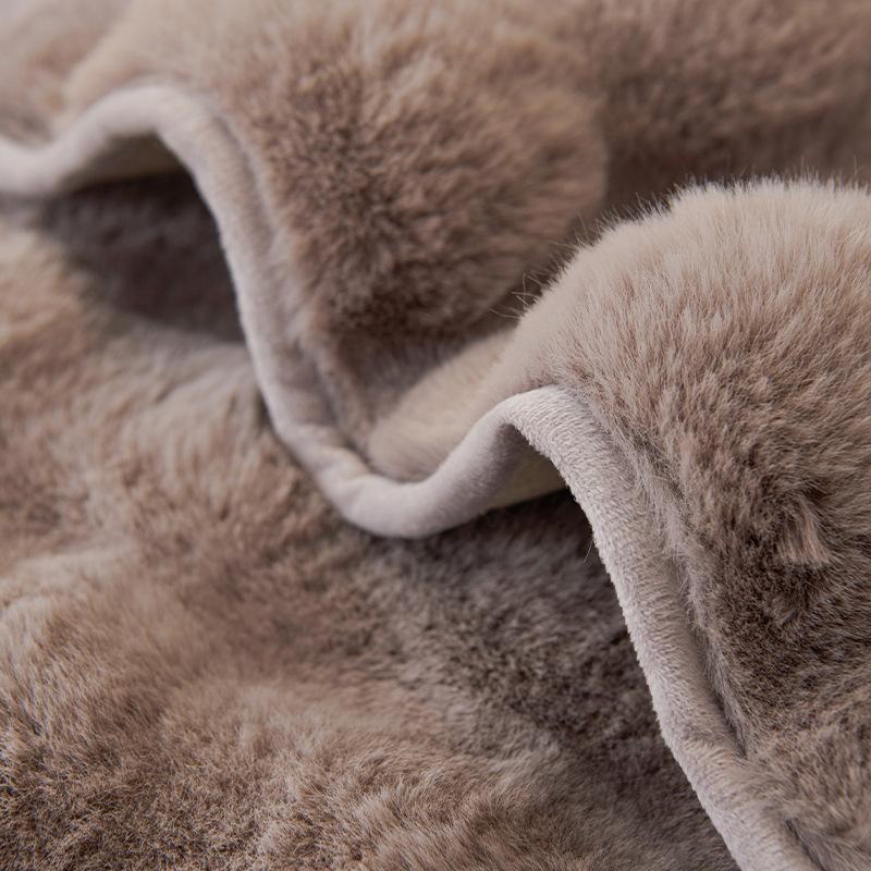 European Non-slip Sofa Cover Winter Luxury Universal Living Room Cushion American Plush Thicken Seat Cushion Towel Four Seasons