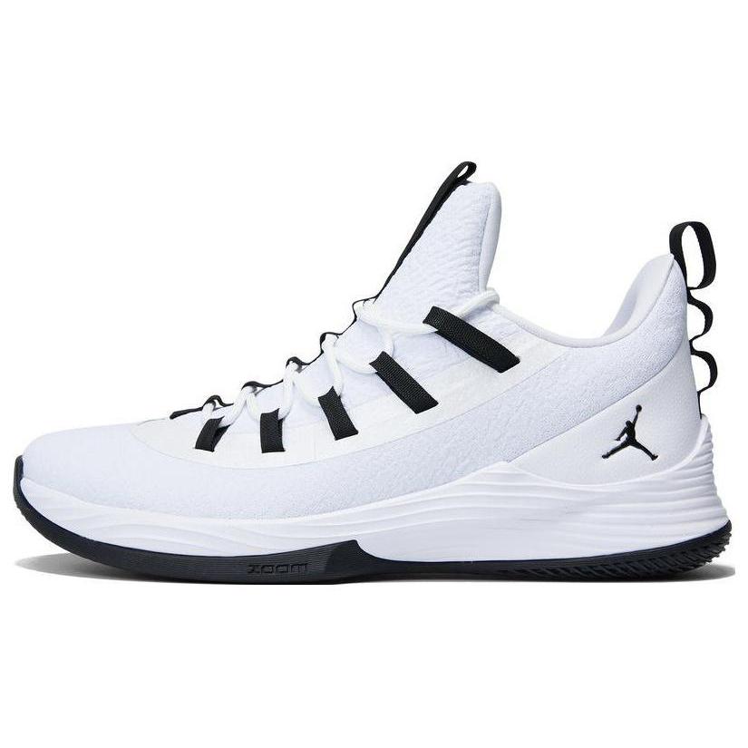 

JORDAN Ultra.Fly 2 Low White Black 41