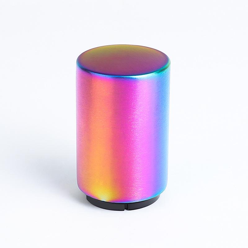 Multifunktionaler Bierflaschenöffner aus Edelstahl mit Druckmechanismus