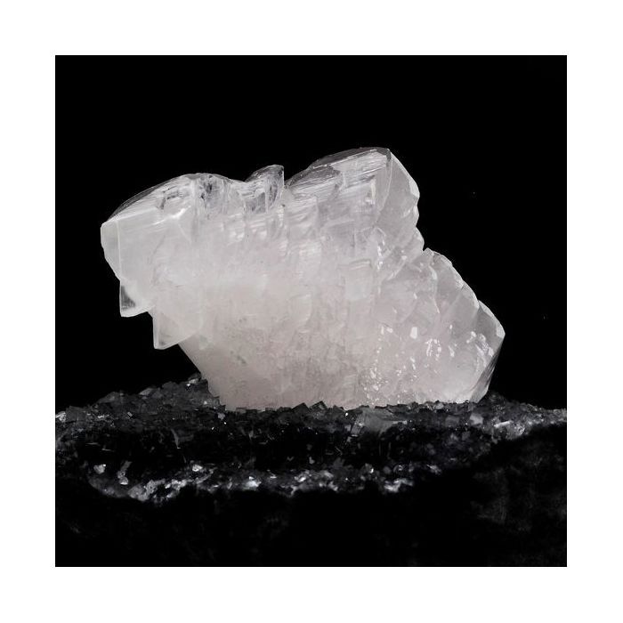 Pierres et Minéraux. Calcite. 2950.5 ct. Daye Co., Hubei Province, Chine..