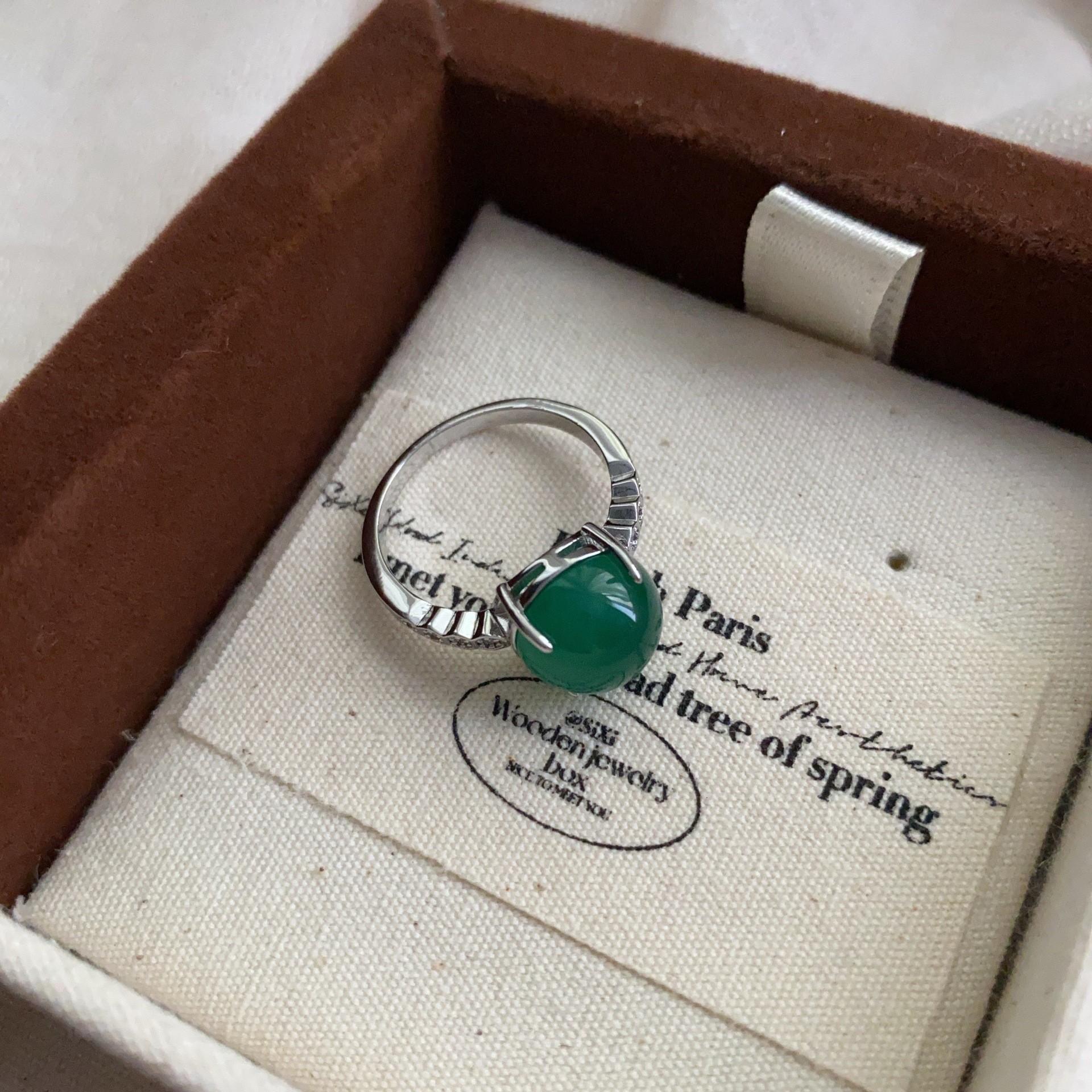 Французский романтический стиль, нишевый дизайн, темпераментный, как у блогера, то же самое высококлассное кольцо, ретро, простое, из смолы, коричневое кольцо