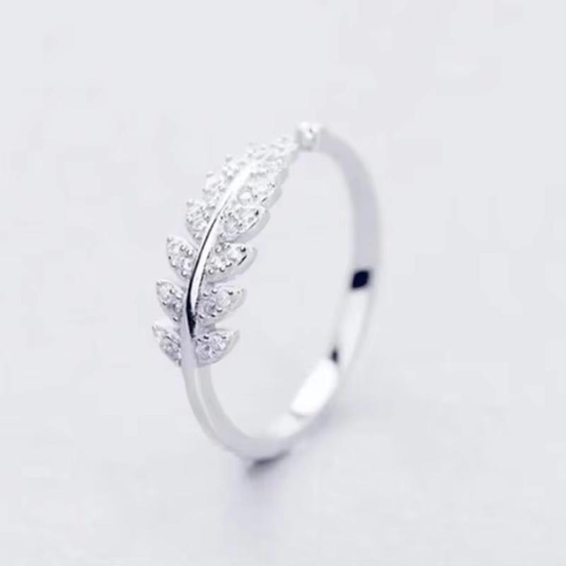 New Korean Exquisite Crystal Flower Fashion Temperament Sweet Versatile Love Opening Female Custom Jewelry