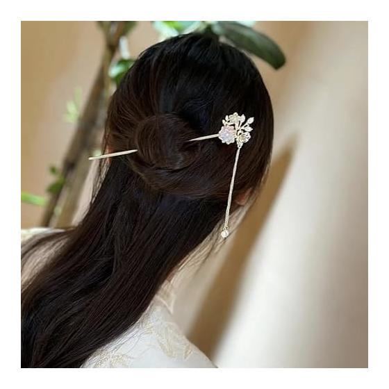 Kanzashi Haarstab mit Kirschblüten- und Perlenanhänger - Messing, Blumenmuster, Hängende Akzente, Elegantes Design für Kimono, Yukata, Japanisch