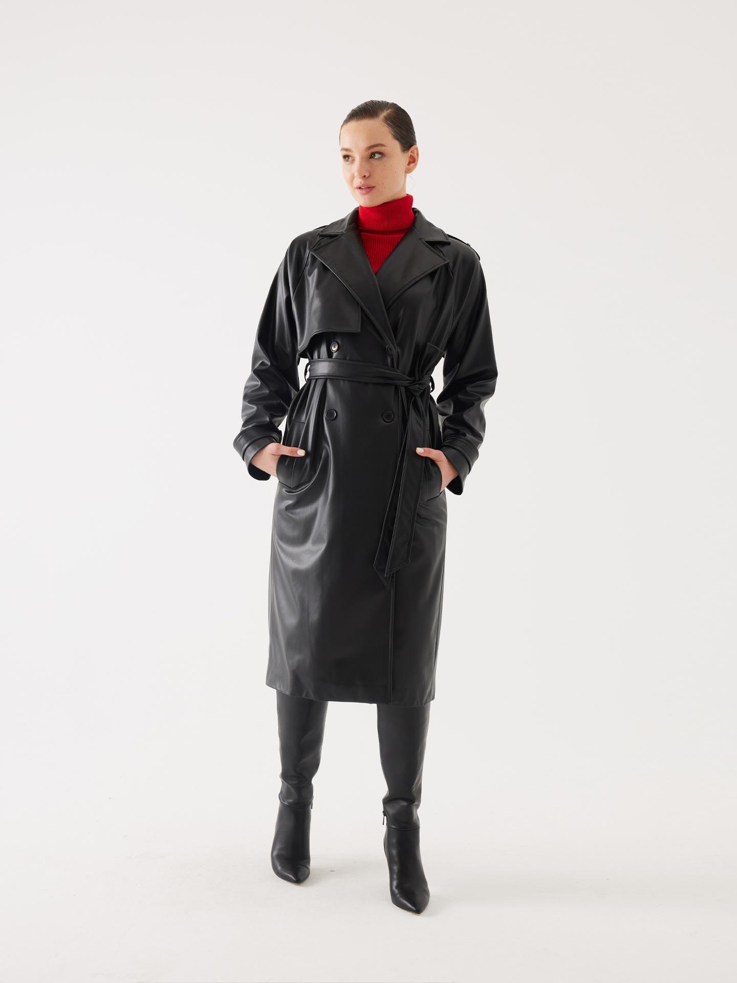 

Кожаный тренч с черной деталью на спине 40 разноцветный