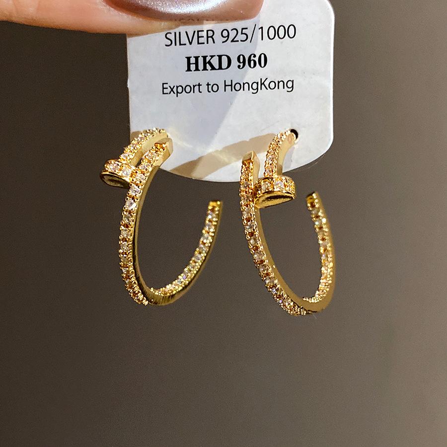 

K real gold electroplated silver needle zircon nails C-shaped stud earrings personalized design earrings light luxury high-end earrings women