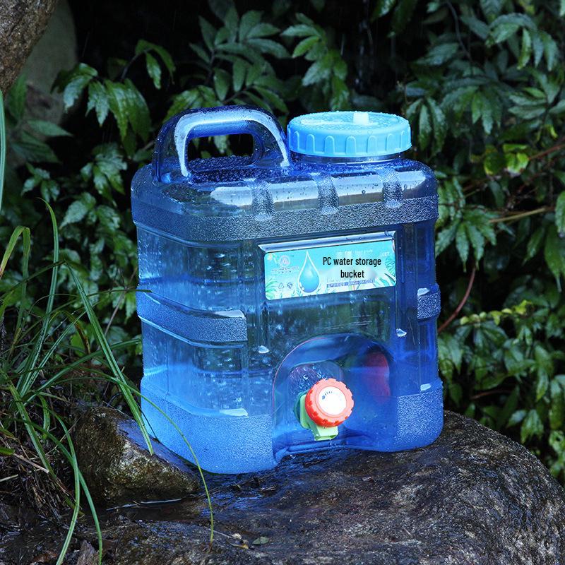 7.5L Outdoor Food-Grade Water Storage Bucket with Faucet for Camping & Self-Driving Tours