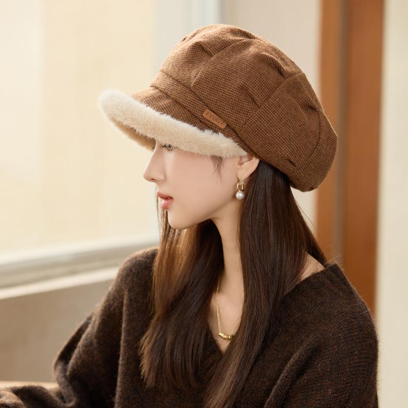 

Зимняя плюшевая шляпа с козырьком Женская теплая ветрозащитная модная восьмиугольная шляпа Утепленная однотонная плюшевая шляпа ONE SIZE