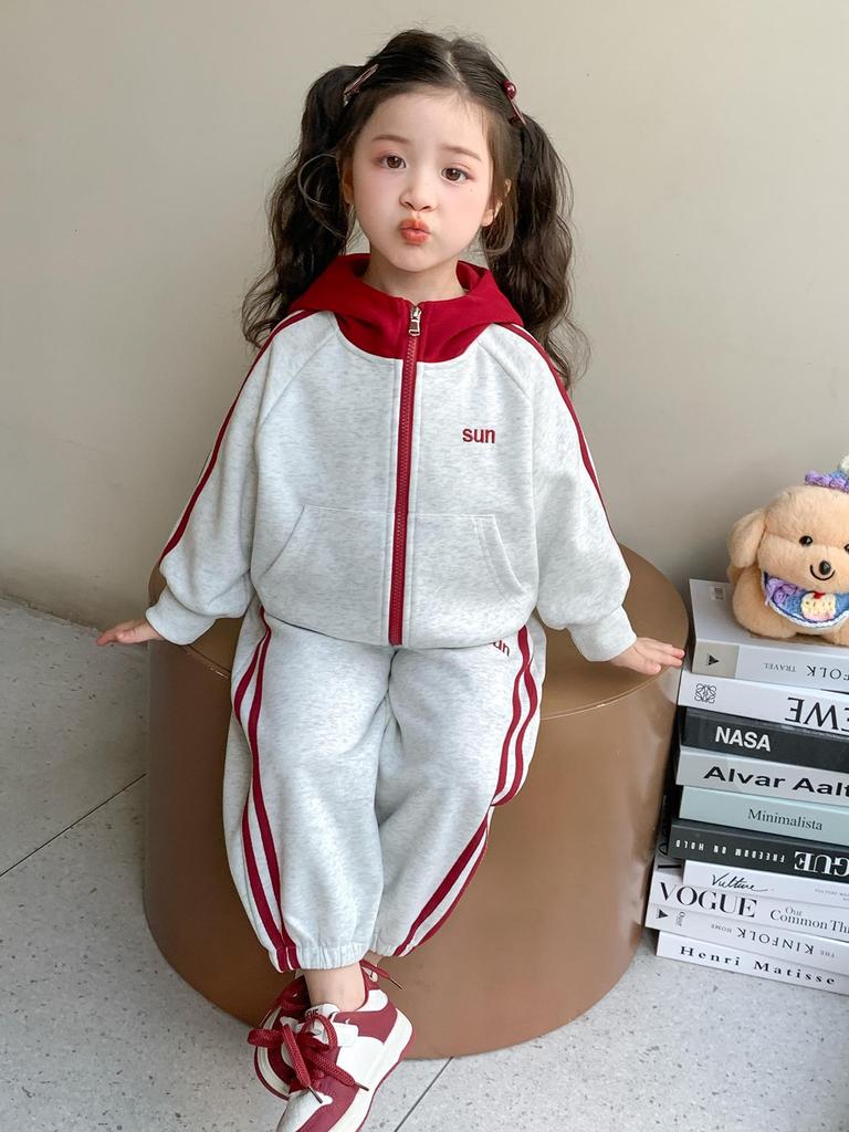 2025 Trendy Girls' Autumn & Spring Outfit: Korean Style Coat & Sweatpants Set
