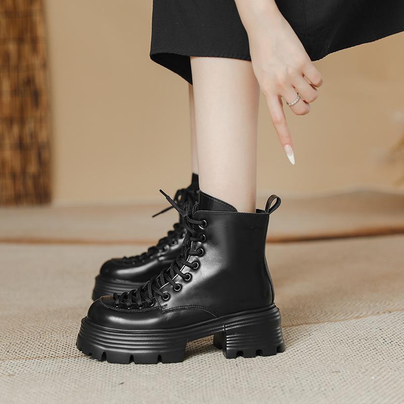 

Small thick-soled heightening Martin boots women s new autumn and winter thick-heeled versatile locomotive short boots 35