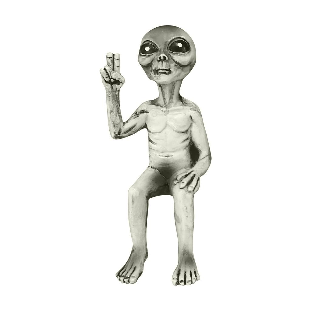 Outer Space Alien Statue Martians Garden Figurine Set For Home Indoor Outdoor Decoration