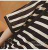 Koreanischer Stil Locker Mittellang T-Shirt und Gestreiftes Unterkleid Set