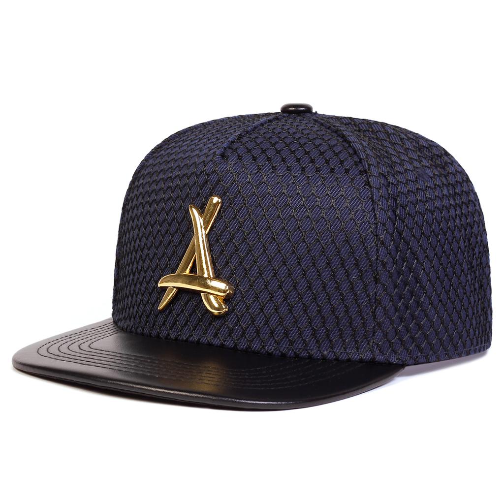 Unisex Metal Triangle Label Mesh Hip Hop Hat Outdoor Adjustable Casual Baseball Caps Sunscreen Hat