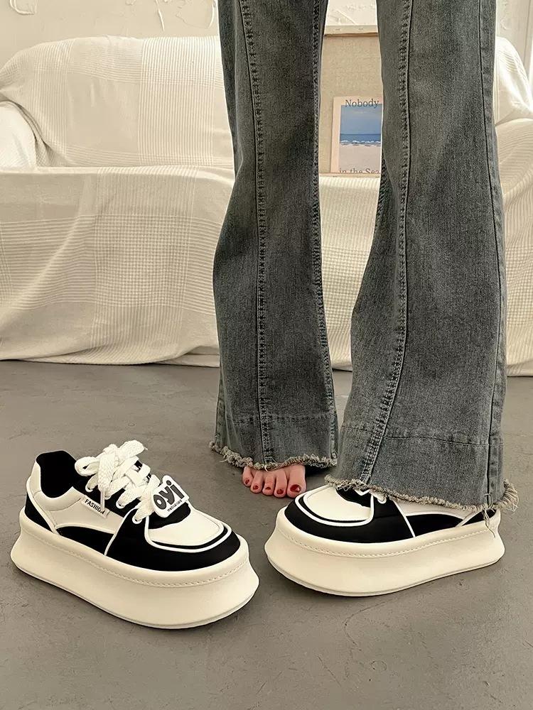 Thick-soled spring and autumn new round head lace-up heightening muffin sports and leisure board shoes
