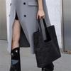 Women's Winter Tote Bag Vintage Fashion Large Capacity Premium Underarm Bag Niche Design Bucket Handbags