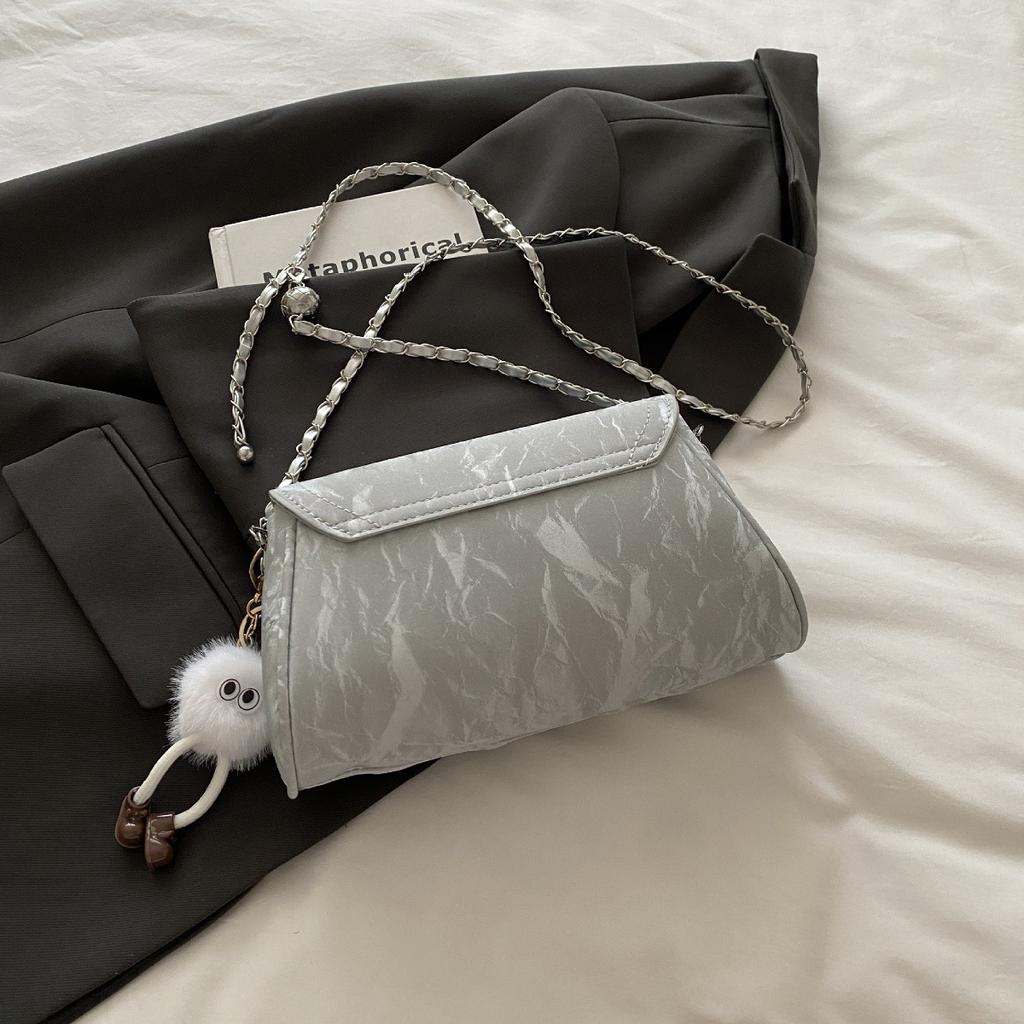 High-end Niche Bag Women's 2025 New Fashion Chain Shoulder Messenger Bag Popular Women's Pleated Small Square Bag