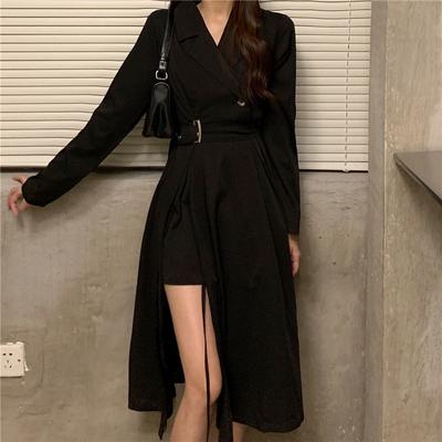 Jesenné dámske midi šaty s opaskom Čierne sexy šaty nadmernej veľkosti Kórejský štýl s dlhým rukávom, elegantným bočným rozparkom