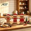 Festliche Feiertags-Etagen-Tablett-Dekorationen 3 Stück Holz-Lebkuchenmann-Anhänger, Dekorative Weihnachtsfiguren mit Heim-Dekorations-Kollektion