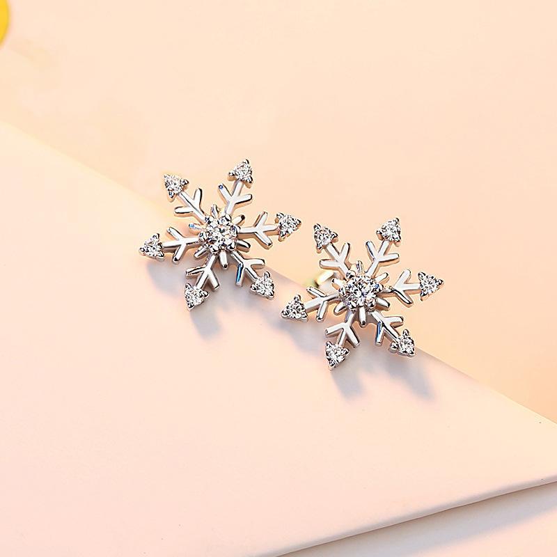 

925 Sterling Silver Snowflake Stud Earrings - Women s Fashion Dangle Earrings for Autumn & Winter, Perfect Christmas Gift 925 Silver