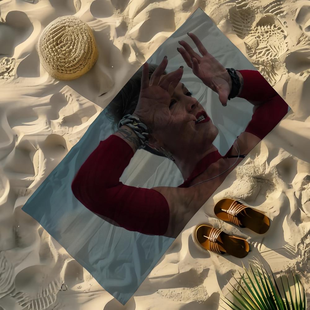 Rosa Handtuch Vertrauensfall Strand Bad Schnelltrocknend Leicht Tragbar Sauna Camping Sänger Klassisch Schwimmbecken Reise