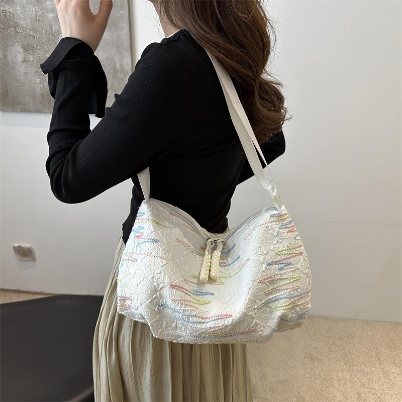 Versatile Casual Daily Commuting Shoulder Bag, Fashiable and Simple Large Capacity Embroidered Thread Diagal Cross Tote Bag