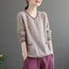 Plus Size Retro V-Neck Cotton Linen T-Shirt for Spring/Autumn - Long Sleeve, Loose Fit, Versatile Pullover for Women