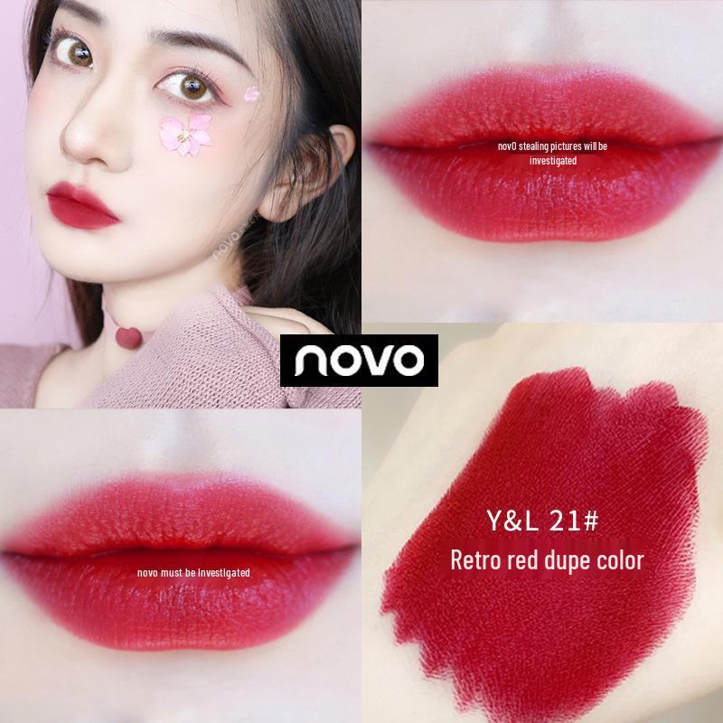 

NOVO5322 Luxury Velvet Matte Lip Glaze - Long-Lasting, Highly Pigmented, Moisturizing Lip Color