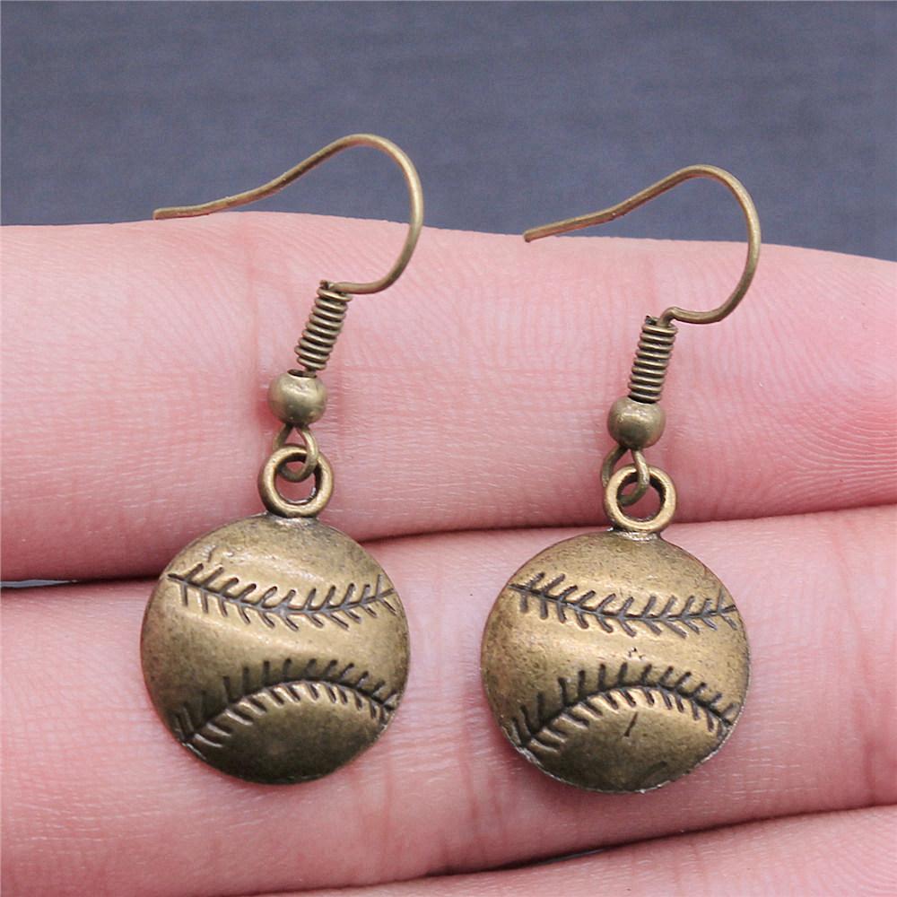 Drop & Dangle Earring Study Sports Minimalist Jewelry ComponentsEarring Size 18x19mm QE029